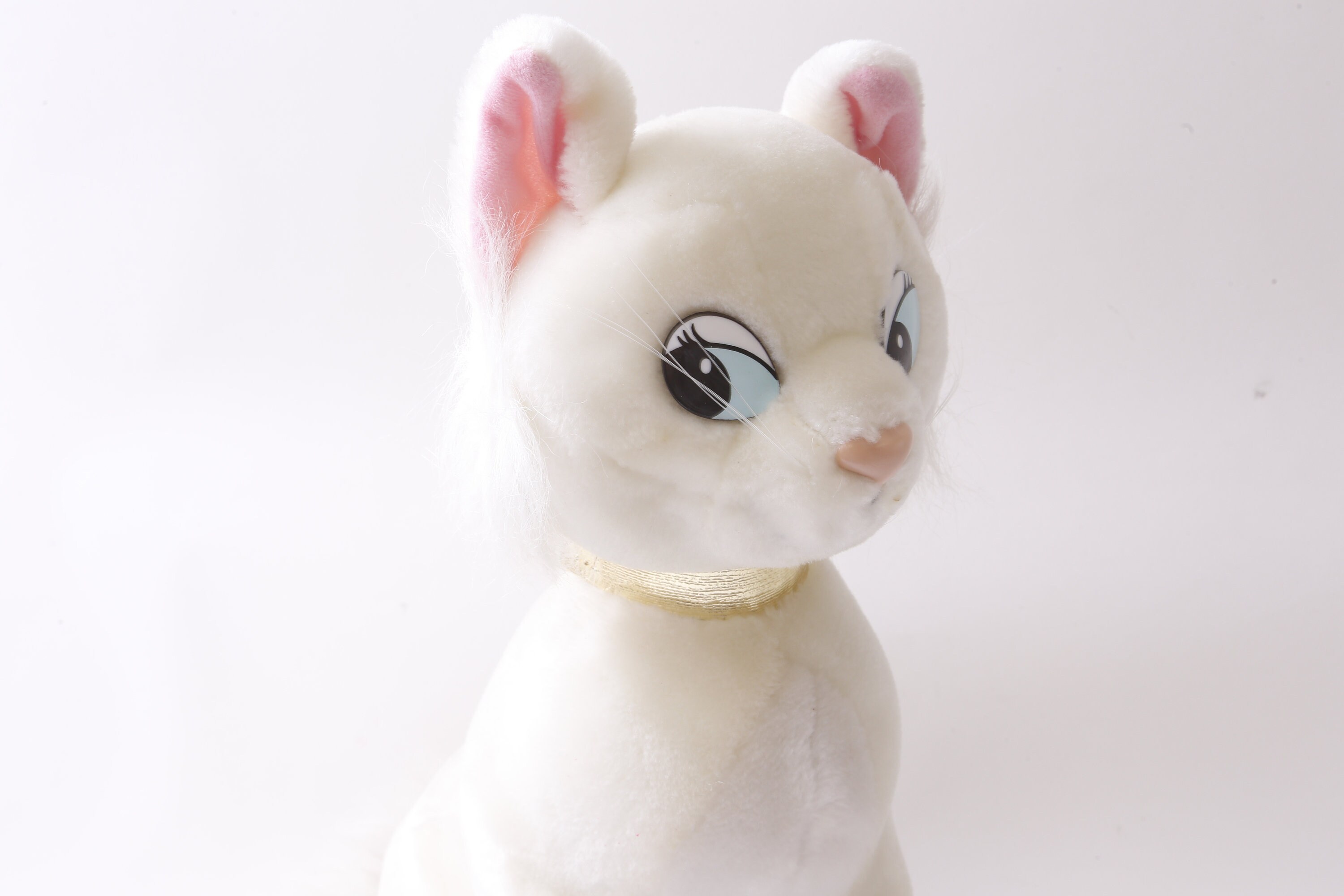 Disney duchess plush hotsell