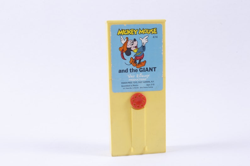 Works ~ 20-02-67 Vintage Walt Disney Toy Film Fisher-Price Movie Viewer Movie Viewer 474 Mickey Mouse and the Giant Yellow Box