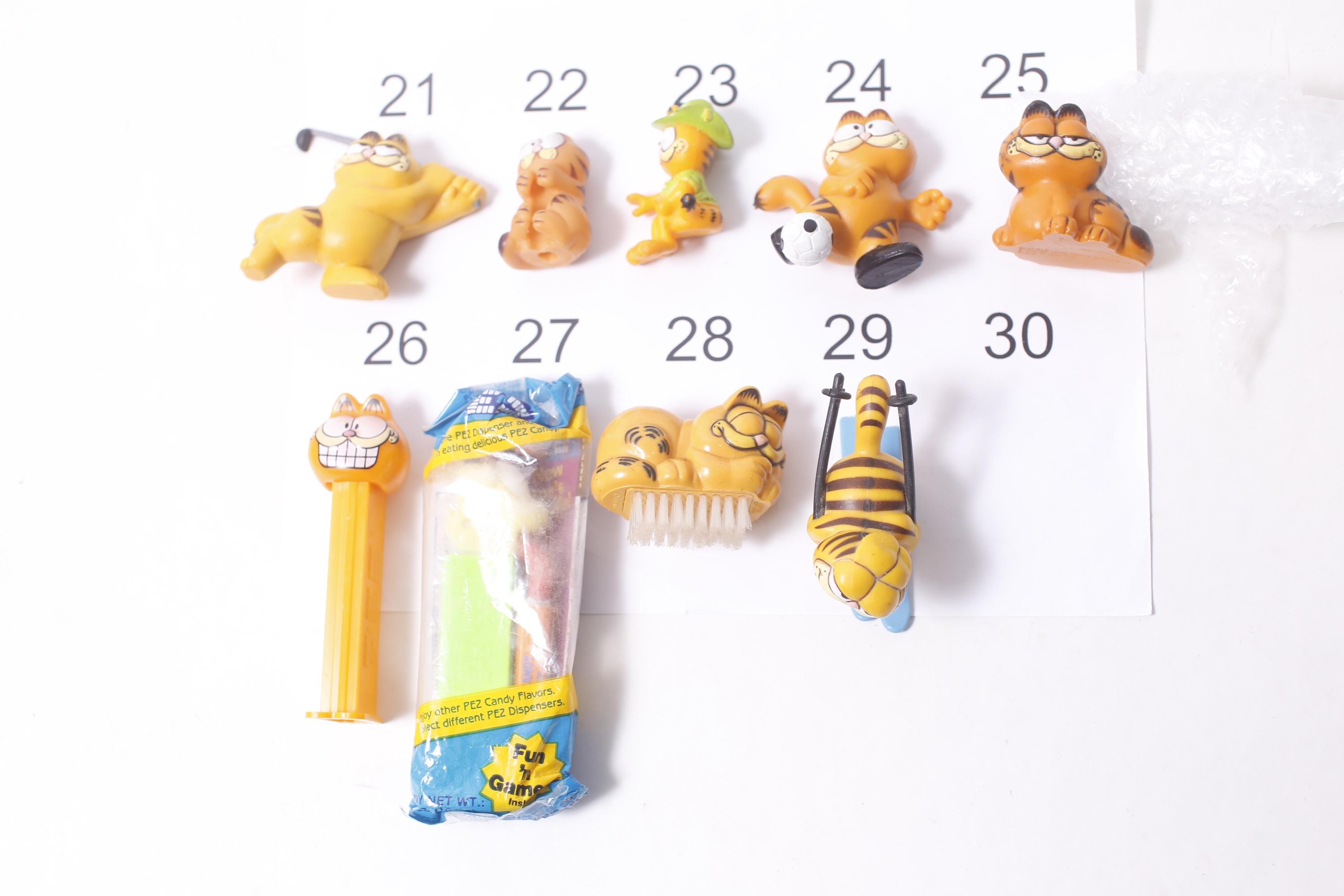 PICK Your OWN -vintage Garfield PVC Figures Applause Mcdonalds