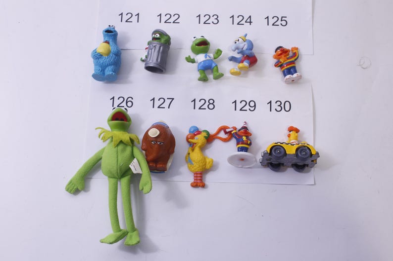 Vintage Sesame Street #2 pvc Figures Jim Henson Cake Toppers PICK YOUR OWN Sesame Street Muppets Fraggle Rock - 284 image 7