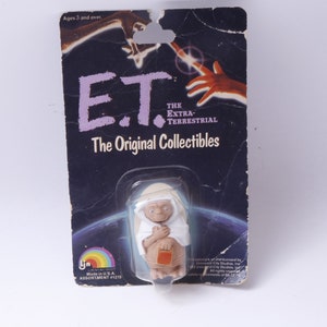 Vintage ET Action Figure - 1982 -posable Extended Neck With Vintage ET Action Figure - 1982 -posable Extended Neck With
