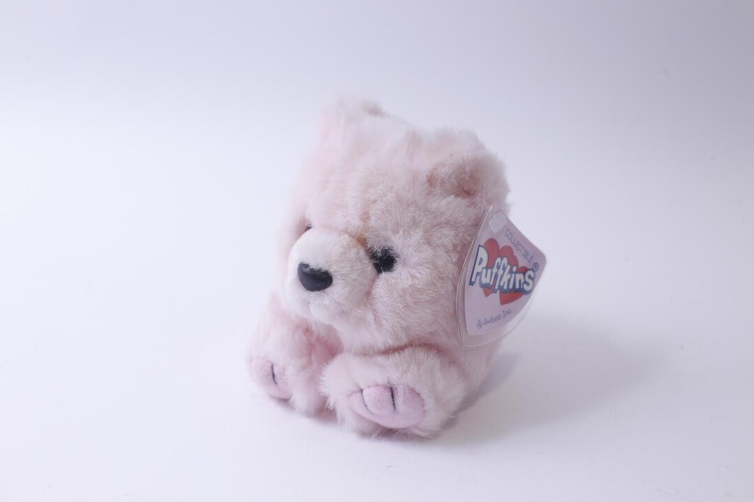 愛らしいパフキンズのぬいぐるみクマ - 柔らかいピンクのぬいぐるみ