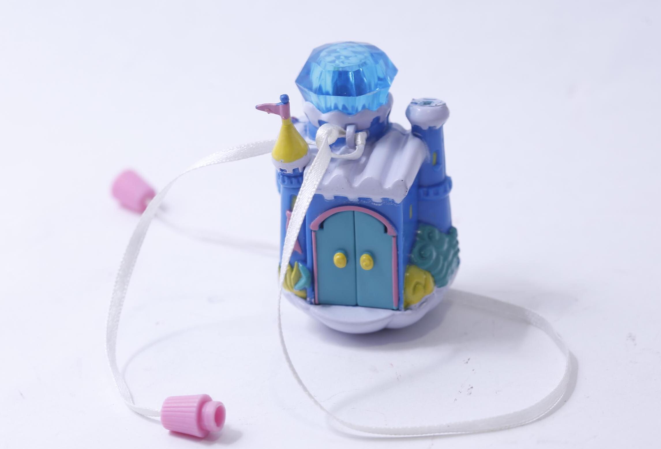 1995 Starcastle Locket Under the Sea Kaleidoscope Trendmasters
