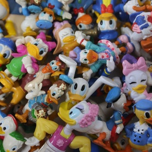 PICK YOUR OWN #2 Vintage 80s 90s Donald Duck, Disney, Daisy, Ducktails, Scrooge, pvc Figures Toy Lot Cake Toppers Bullyland, Applause - 1265
