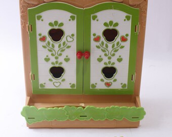 Strawberry Shortcake, Berry Patch Display Case, Toy Cabinet, Doll Storage, Vintage, ~ 240326-WH M-05-02