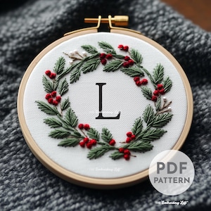 Diseño de adorno navideño con la letra L, adorno de bordado inicial personalizado, bordado de monograma, patrón de bordado a mano en PDF, para principiantes