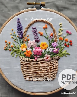 フラワーバスケットの手刺繍パターン、花のバスケット、花かご、野の花