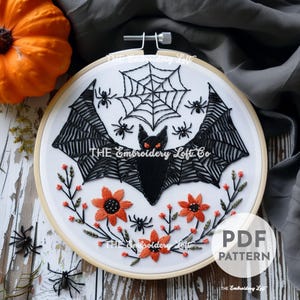 Spooky Bat Hand Embroidery Pattern, Halloween Embroidery Pattern, Bats Embroidery Pattern, Hand Embroidery Pattern PDF, Beginner Embroidery