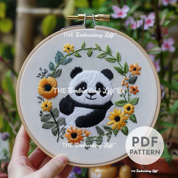 パンダの手刺繍パターン、花柄パンダ、かわいいパンダのデザイン