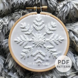 White Snowflake Hand Embroidery Pattern, Frosty Pattern, Christmas Embroidery Pattern, Snowflake Design, Winter, Hand Embroidery Pattern PDF