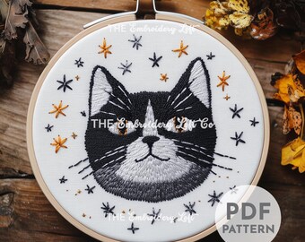 Katze mit Sternen Handstickerei Muster, Katzendesign, Haustier Stickerei, Katzenstickerei, süße Katze, Handstickerei Muster PDF, Katzenliebhaber Geschenk