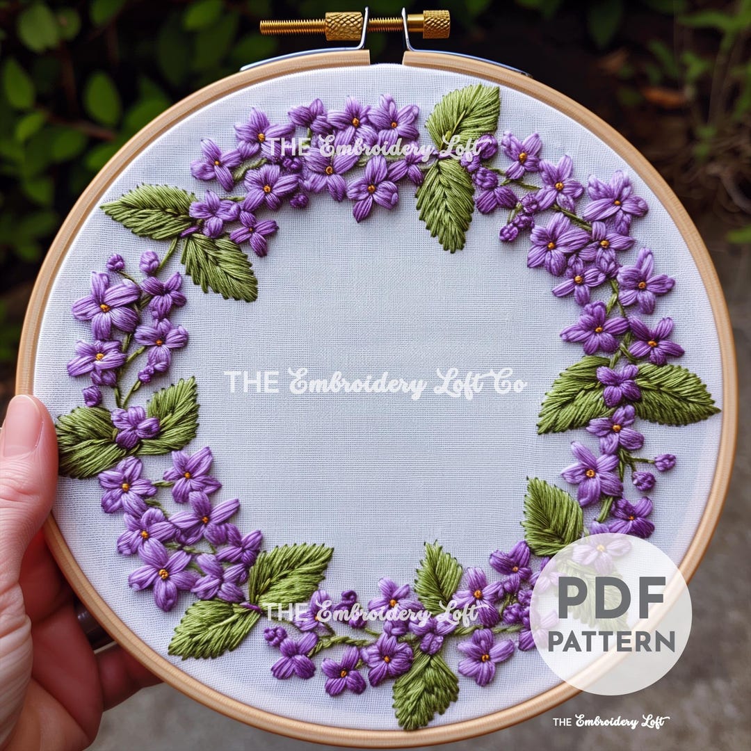 【ライラックさま】vintage picture ❀お花とフラワーベースの刺繍絵 ライラックさま】vintage picture ❀お花とフラワーベースの刺繍絵