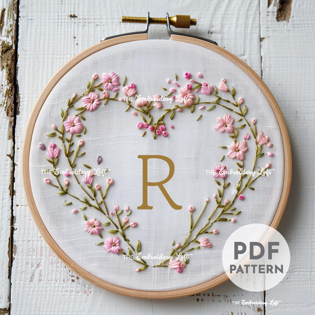 Letter R Valentine Embroidery, Personalized Initial Embroidery Ornament ...