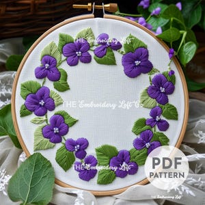 Violet Wreath Hand Embroidery Pattern, Violet Flower Design, Violet Pattern, Floral Wreath Pattern, Hand Embroidery Pattern PDF