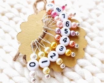 Snag Free Stitch Markers - Small - Set of 10 - Pinks, Gelb und Lila mit Zahlen - K34 - Passend für Stricknadeln bis zu Größe 5 mm