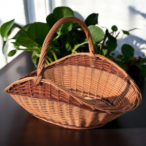 Large Rustic Wicker Gathering Basket – Handmade Willow Storage for Firewood, Flowers, Logs & Home Decor
