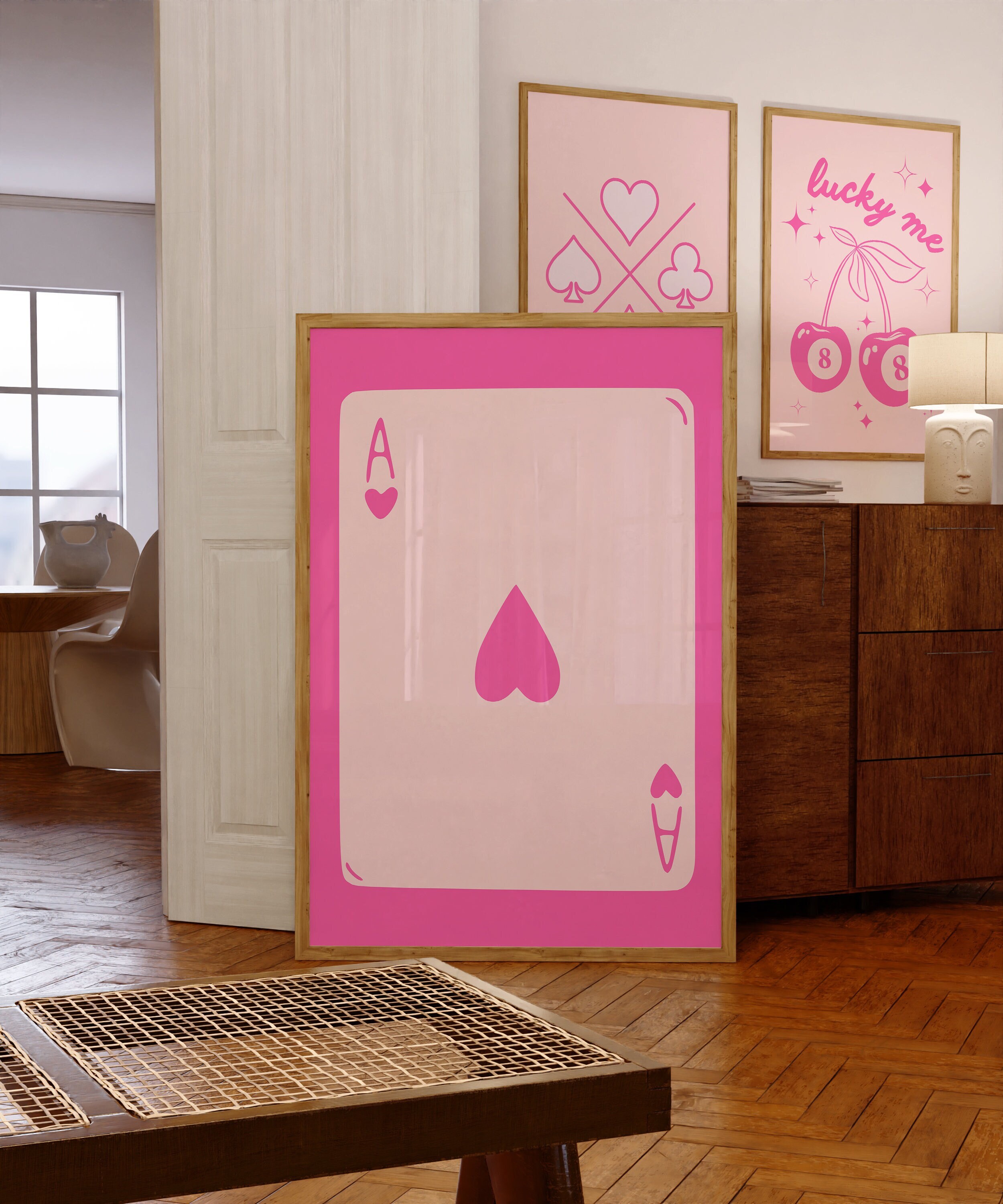 トレンドのハートのエース、トランプのポスター、レトロなウォール