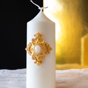 Luxury Cylinder Candle with Golden Retro Vintage Relief – Antique Home Decor, Baroque & Victorian Style Design Candle
