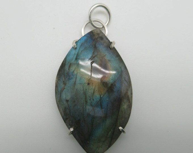 Labradorite and Sterling Pendant