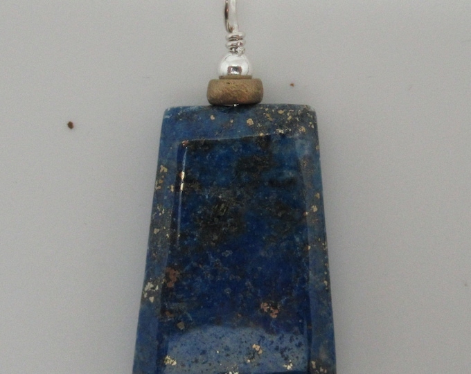 Lapis lazuli and sterling silver pendant