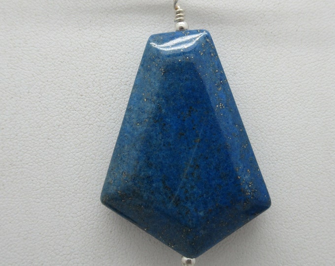 Lapis lazuli and sterling silver pendant