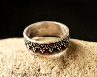 Crown ring - Sterling silver 925 band ring