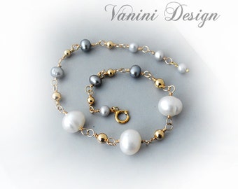 Pearls and Gold  14k gold fill  bracelet, Wedding bracelet, Gift for her, Christmas gift, Pearl bracelet