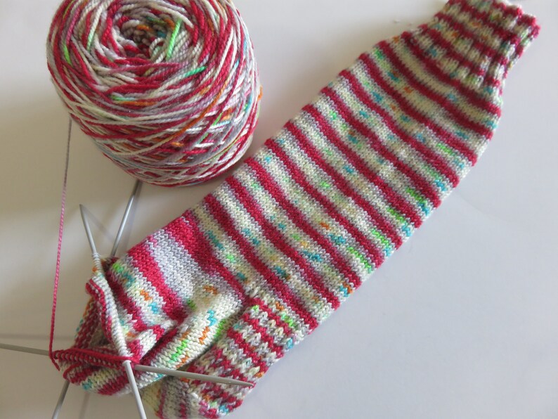 Hand Dyed Superwash Sock Fingering Yarn in Choice of Yarn image 3