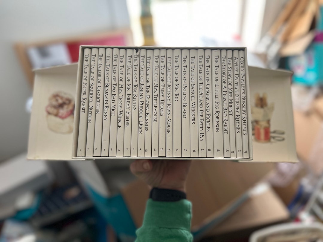 Vintage Peter Rabbit Boxed Book Set, Complete Set of 23 Miniature Books ...