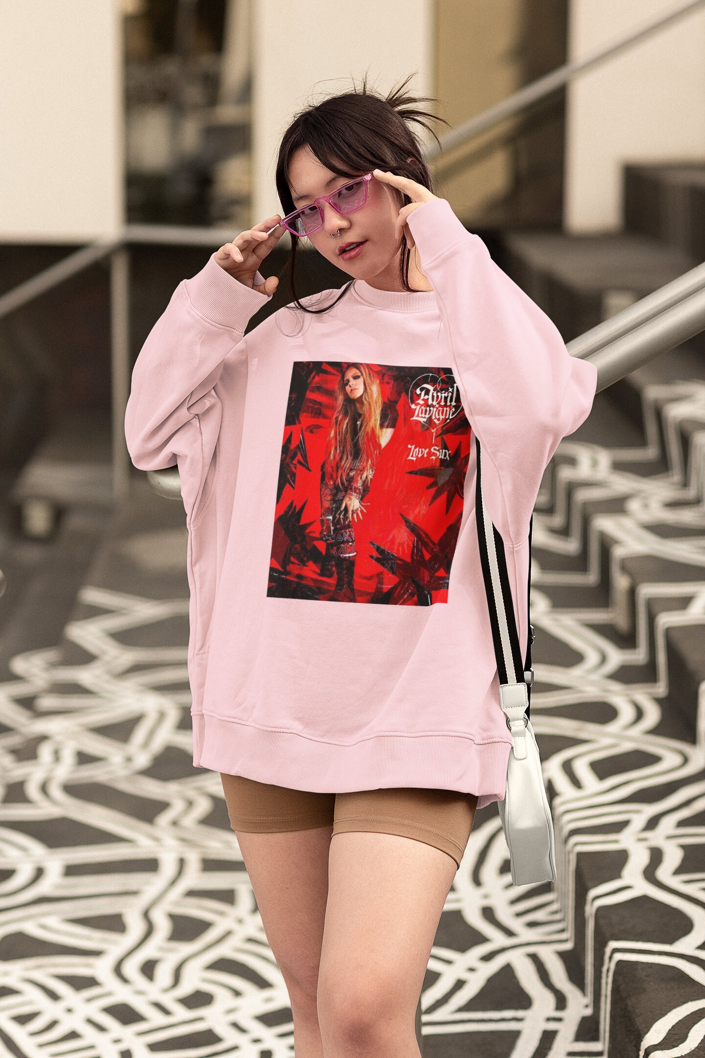 オンライン限定商品 avril lavigne JAPAN TOUR 2022 クロップパーカーM