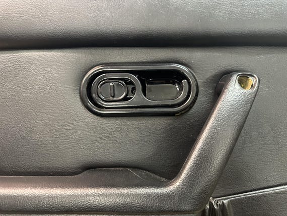 Mazda MX5 NA interior Door Handles