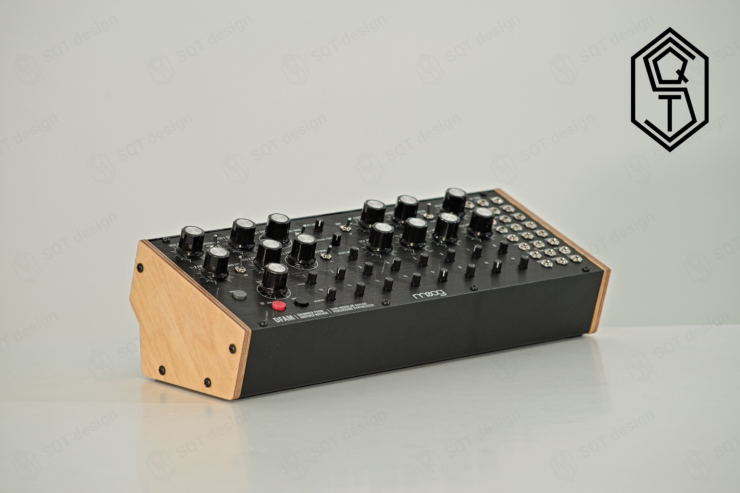 MOOG Mother-32, Subharmonicon, DFAM, Spectravox und Labyrinth Ersatz-Seitenscheiben Natürliches Leinöl und Bienenwachs Finish B-Ware - Etsy.de MOOG Mother-32, Subharmonicon, DFAM, Spectravox und Labyrinth Ersatz-Seitenscheiben Natürliches Leinöl und Bienenwachs Finish B-Ware - Etsy.de