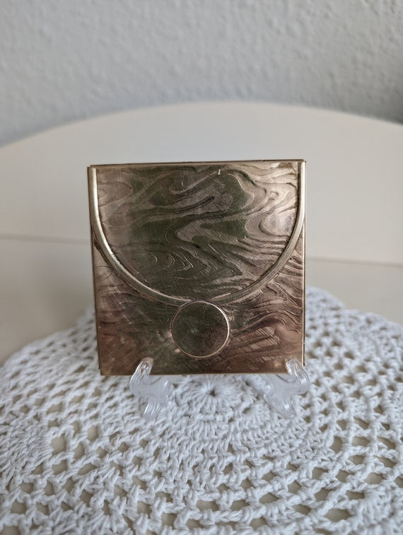 1927 Vintage Brass Compact by Majestic