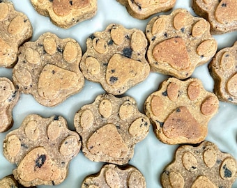 PB n J homemade dog treats, Peanut Butter & Jelly biscuit bar treats, crunchy dog biscuits, natural homemade, puppy treats