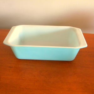 Vintage Pyrex Turquoise Blue Loaf Pan #913, Robin Egg Blue - Etsy
