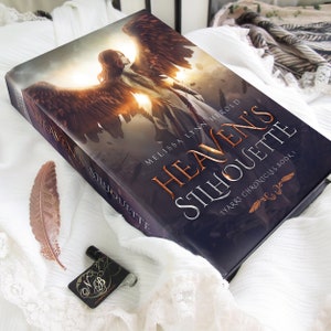Heaven's Silhouette: Iyarri Chronicles Book 1 by Melissa Lynn Herold Fantasy Hardcover No thank you :)