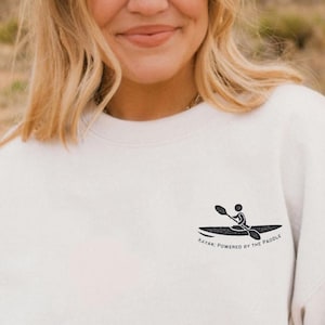 Embroidered Kayak Crewneck Sweatshirt, Unisex Minimalist Design for Kayakers, Nature-Inspired Gift for Kayak Enthusiasts, Adventure Seekers