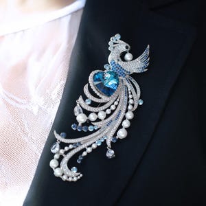Swarovski brooch blue - Etsy 日本
