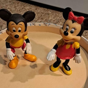 Vintage 1970&#39;s Walt Disney Mickey & Minnie Mouse Posable Figures