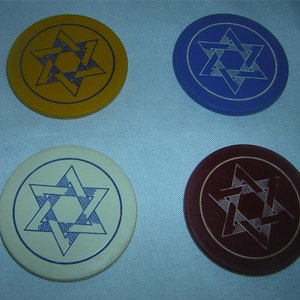 Set of 4 different Color &quot;Evening Star&quot; Vintage Clay Poker Chips Perfect for Lucky Card Caps Hold-em