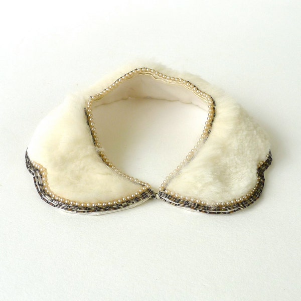 Vintage Beaded Rabbit Collar