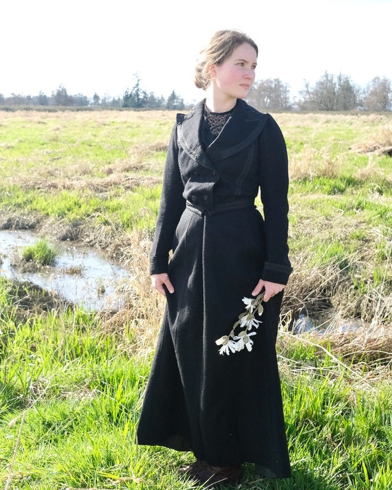 Late Victorian Gibson Girl Black Wool Suit - image 8