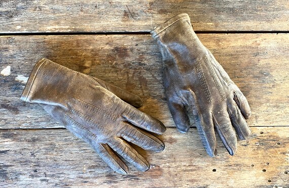 Children's Leather Gloves - image 9