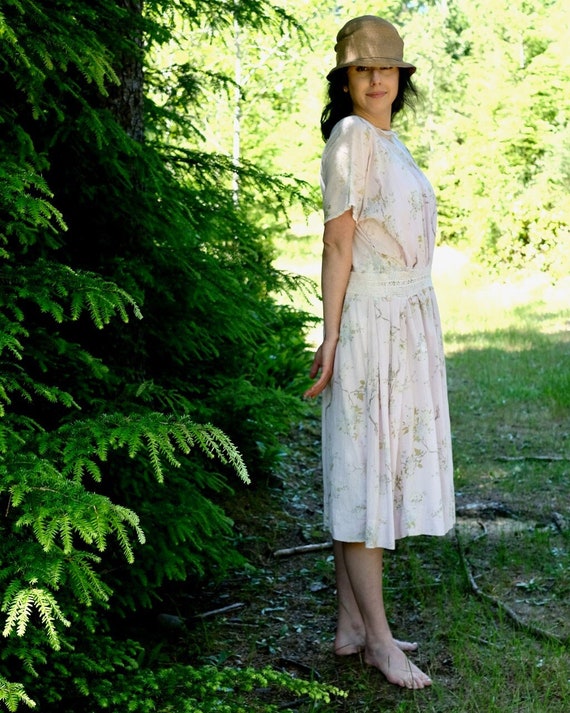 1920s Summer Day Dress Size Medium - image 1