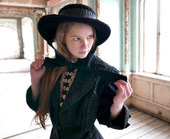 Edwardian Era Merry Widow Hat