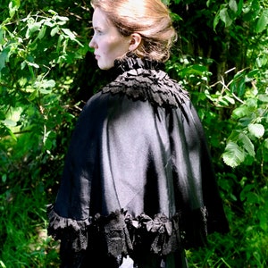 Victorian Ribbed Silk Cape