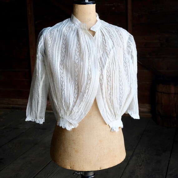 Antique Child's White Lace Blouse - Gem