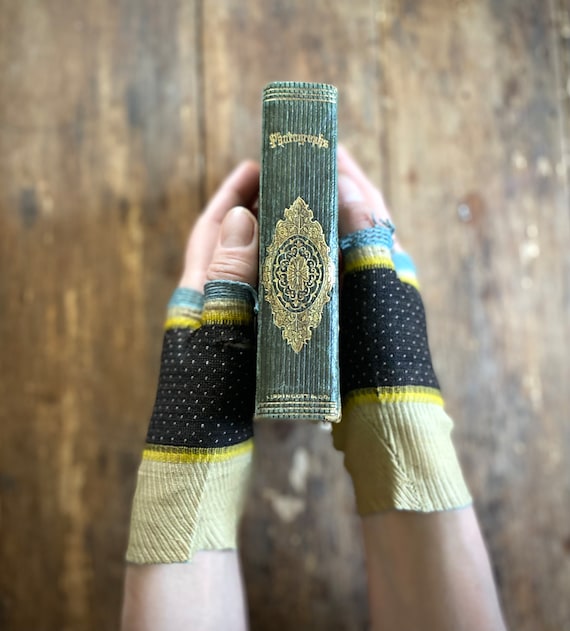 Civil War Era Silk Mitts