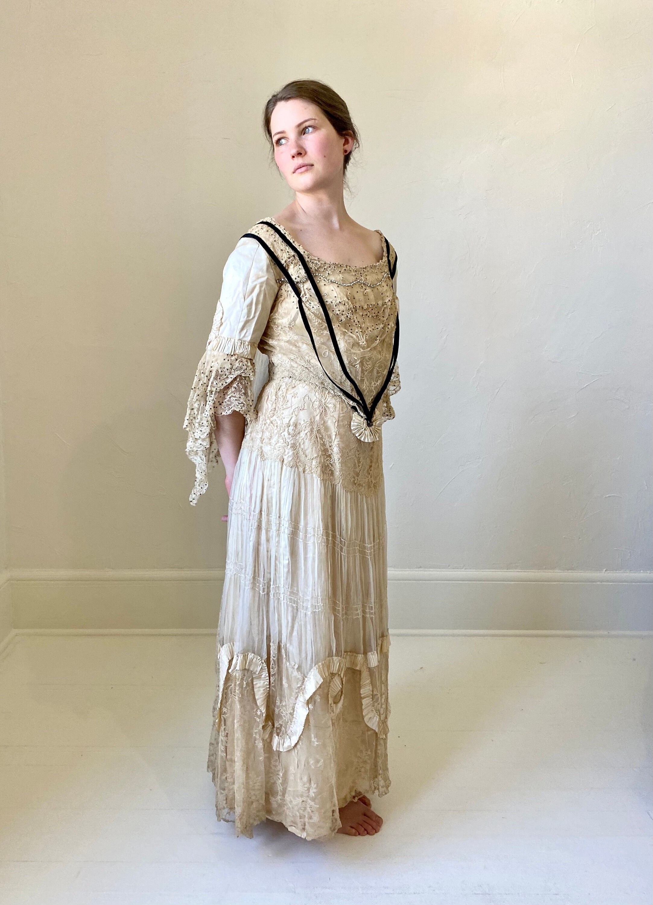 Antique Romantic Paris Label Silk and Lace Dress Medium Etsy