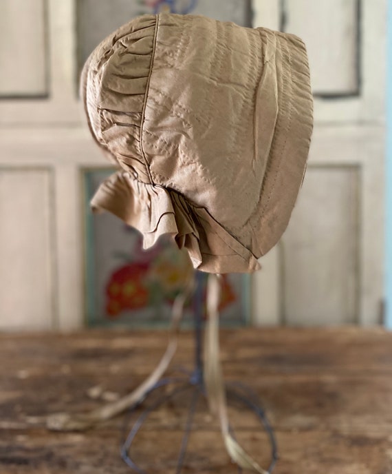 Antique Child's Quilted Bonnet - image 5